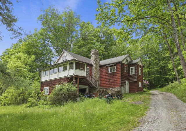 Homes for sale in Pownal, VT | 348 Center St, Pownal, VT 05261 | MLS# 5091890