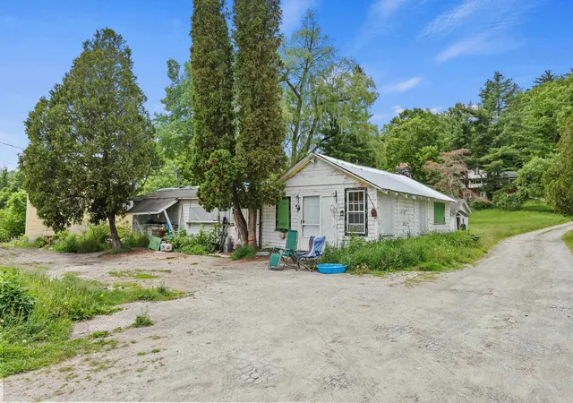 Homes for sale in Pownal, VT | 348 Center St, Pownal, VT 05261 | MLS# 5091890
