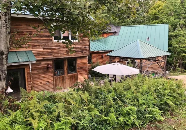 Photo 2 of Single family home for sale at 8 Twin Rocks Rd, Dover, VT 05356 | MLS# 5091891 | Listing updated on 2026-08-27
