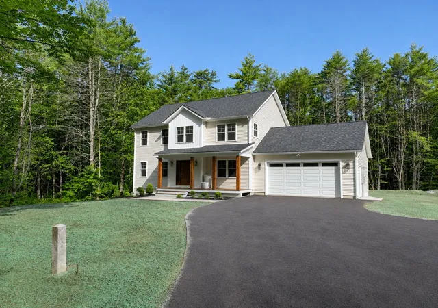 Photo 3 of Single family home for sale at 230 Old Greenfield Rd, Peterborough, NH 03458 | MLS# 5091904 | Listing updated on 2026-09-14