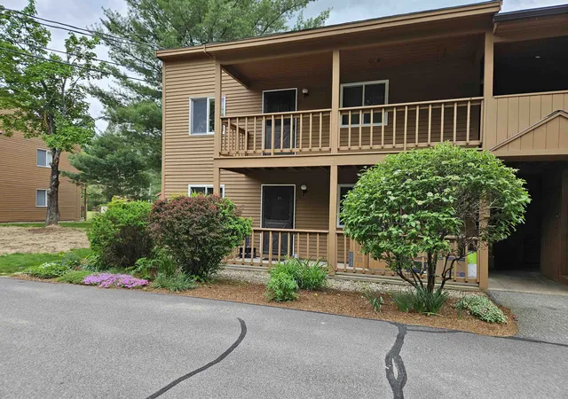 Homes for sale in Lincoln, NH | 11 Robin Rd #1, Lincoln, NH 03251 | MLS# 5091927