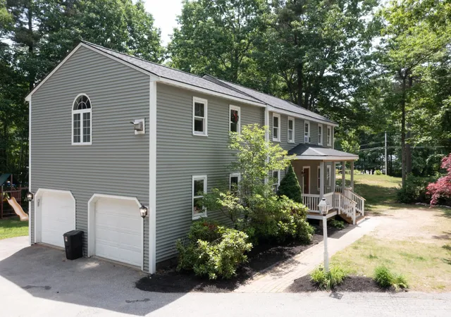 Homes for sale in Derry, NH | 1 Jessica Ln, Derry, NH 03038 | MLS# 5091952