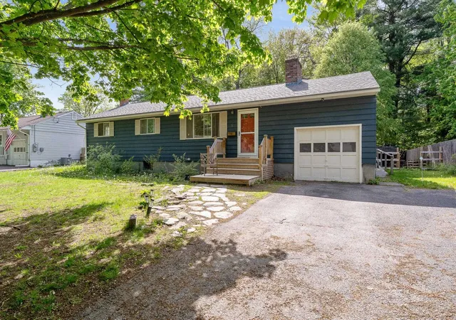 1st image of 5 Tanglewood Dr, South Burlington, VT 05403 | MLS# 5091965
