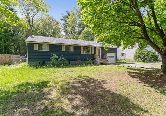 3rd image of 5 Tanglewood Dr, South Burlington, VT 05403 | MLS# 5091965