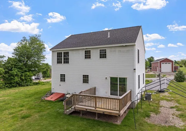Homes for sale in Farmington, NH | 113 Richards Wy, Farmington, NH 03835 | MLS# 5091968