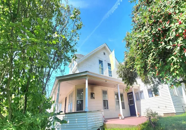 Photo 1 of Single family home for sale at 88 Mill Hl, Barnet, VT 05821 | MLS# 5092001 | Listing updated on 2026-09-14