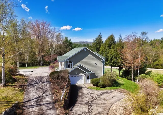 3rd image of 3 Linkside Dr, Thornton, NH 03285 | MLS# 5092007