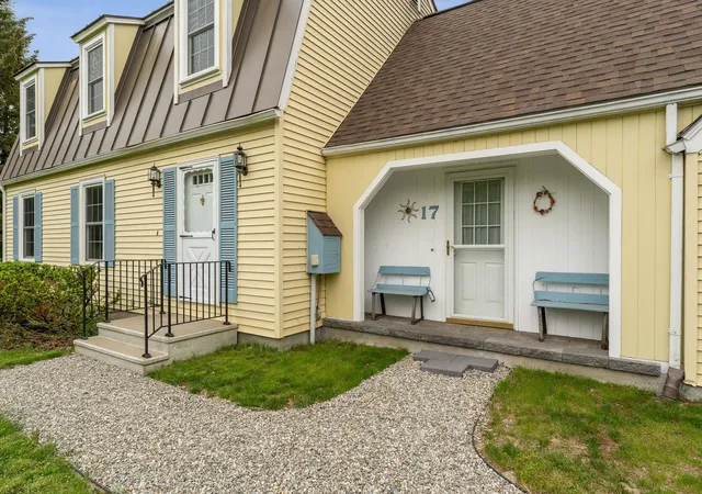 Photo 4 of Sale Pending at 17 Brook Dr, Burlington, VT 05408 | MLS# 5092018 | Listing updated on 2026-06-05