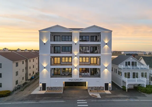 3rd image of 465 Ocean Blvd #301, Hampton, NH 03842 | MLS# 5092033