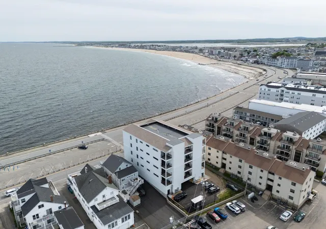1st image of 465 Ocean Blvd #302, Hampton, NH 03842 | MLS# 5092034