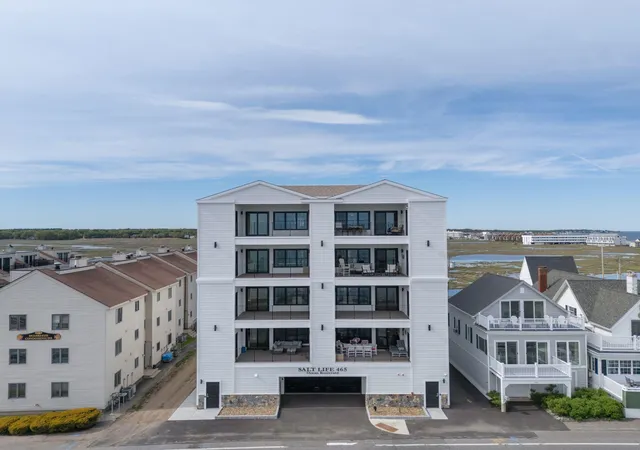 Homes for sale in Hampton, NH | 465 Ocean Blvd #302, Hampton, NH 03842 | MLS# 5092034