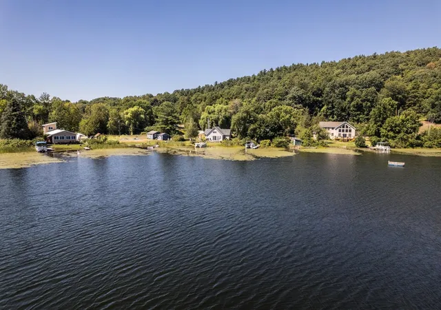 2nd image of 558 Burr Pond Rd, Sudbury, VT 05733 | MLS# 5092077
