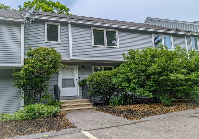 Condo for sale at 54 Merrimack Dr #46, Merrimack, NH 03054 | MLS# 5092109