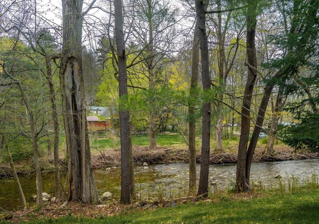 Homes for sale in Brattleboro, VT | 40 Brookside Dr #6, Brattleboro, VT 05301 | MLS# 5092113