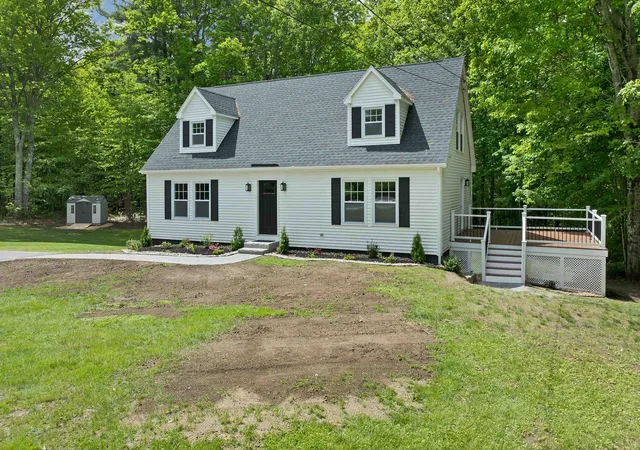 Homes for sale in Epsom, NH | 260 Center Hill Rd, Epsom, NH 03234 | MLS# 5092115