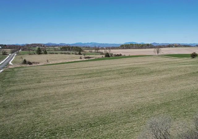 2nd image of 1705 Market Rd, Bridport, VT 05734 | MLS# 5092124