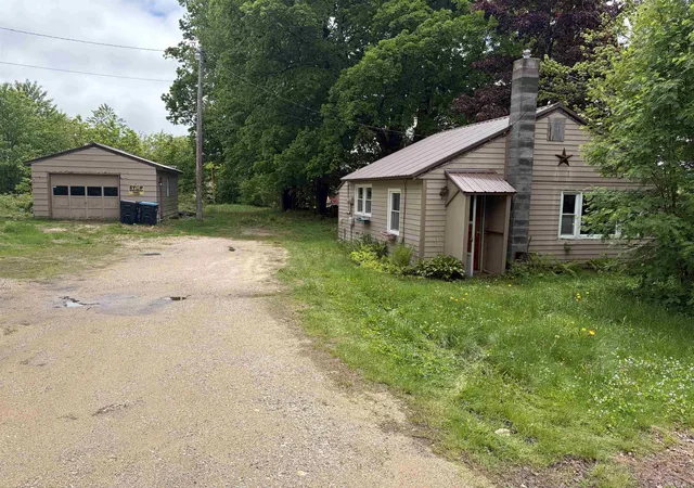 Homes for sale in Belmont, NH | 190 Leavitt Rd, Belmont, NH 03220 | MLS# 5092139