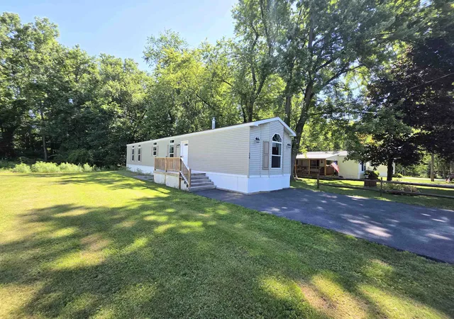 Photo 1 of Manufactured home for sale at 34 Stevens Dr, Concord, NH 03301 | MLS# 5092145 | Listing updated on 2026-07-10