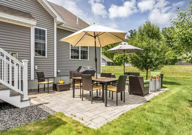 2nd image of 1 Honeycrisp Cir, Londonderry, NH 03053 | MLS# 5092150