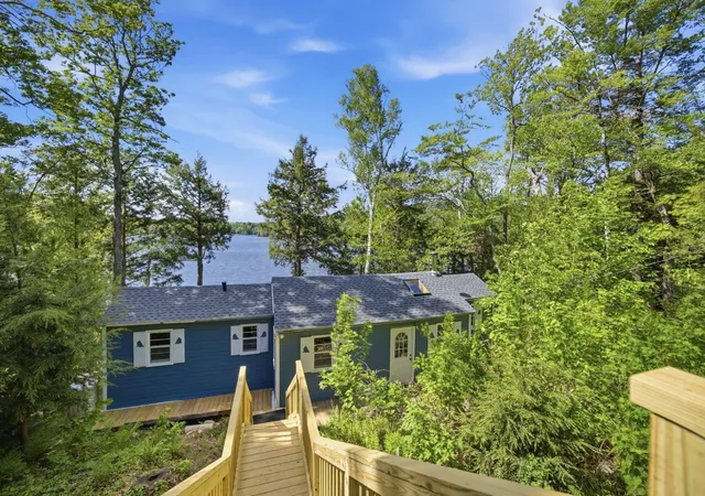 Homes for sale in Gilmanton, NH | 310 Hemlock Dr, Gilmanton, NH 03237 | MLS# 5092179