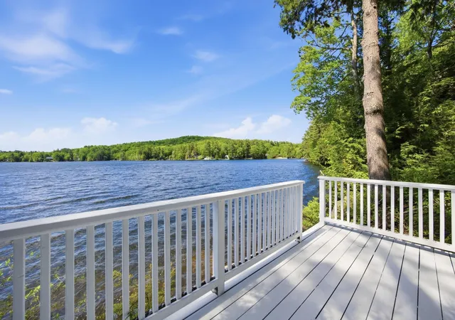 Homes for sale in Gilmanton, NH | 310 Hemlock Dr, Gilmanton, NH 03237 | MLS# 5092179