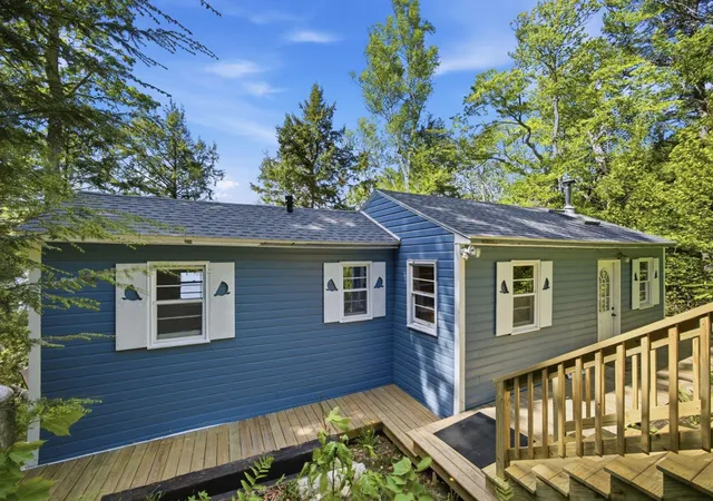 Homes for sale in Gilmanton, NH | 310 Hemlock Dr, Gilmanton, NH 03237 | MLS# 5092179