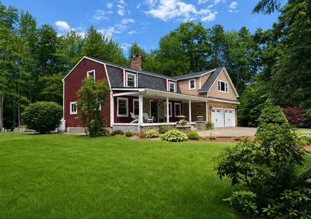Homes for sale in Gilford, NH | 16 Hampshire Dr, Gilford, NH 03249 | MLS# 5092186