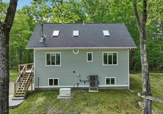 Photo 3 of Single family home for sale at 105 Nichols Rd, Center Ossipee, NH 03814 | MLS# 5092214 | Listing updated on 2026-09-10