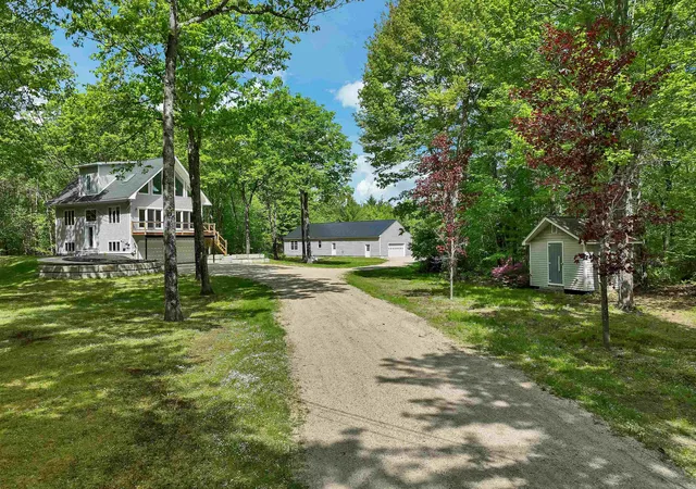 Photo 4 of Single family home for sale at 105 Nichols Rd, Center Ossipee, NH 03814 | MLS# 5092214 | Listing updated on 2026-09-10