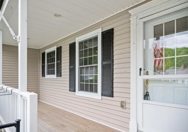 Homes for sale in Barre, VT | 19 Wildersburg Comn, Barre, VT 05641 | MLS# 5092257