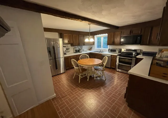 34th image of 62 Boston Post Rd, Amherst, NH 03031 | MLS# 5092264