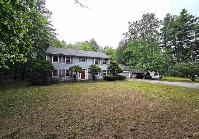 Photo 3 of Single family home for sale at 62 Boston Post Rd, Amherst, NH 03031 | MLS# 5092264 | Listing updated on 2026-07-29