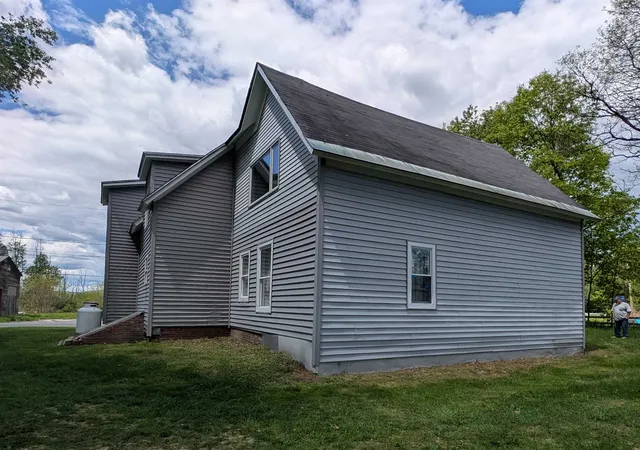 4th image of 59 Depot St, Lancaster, NH 03584 | MLS# 5092302