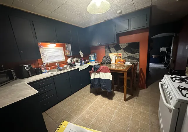 3rd image of 261 Union Ave, Laconia, NH 03246 | MLS# 5092356