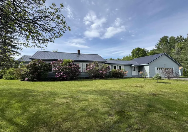 2nd image of 1 Circle Dr, Boscawen, NH 03303 | MLS# 5092361