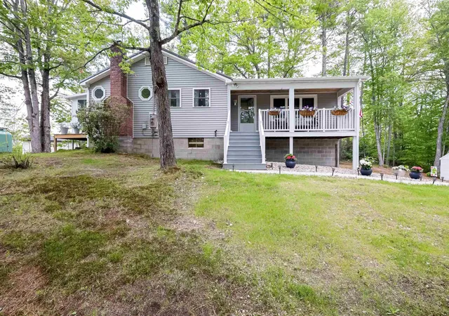 3rd image of 40 Emerald Point Rd, Wakefield, NH 03830 | MLS# 5092371
