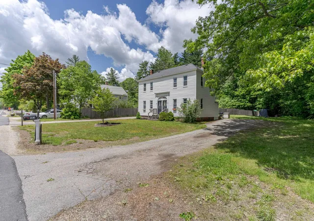 Homes for sale in Rollinsford, NH | 484 Silver St, Rollinsford, NH 03869 | MLS# 5092409