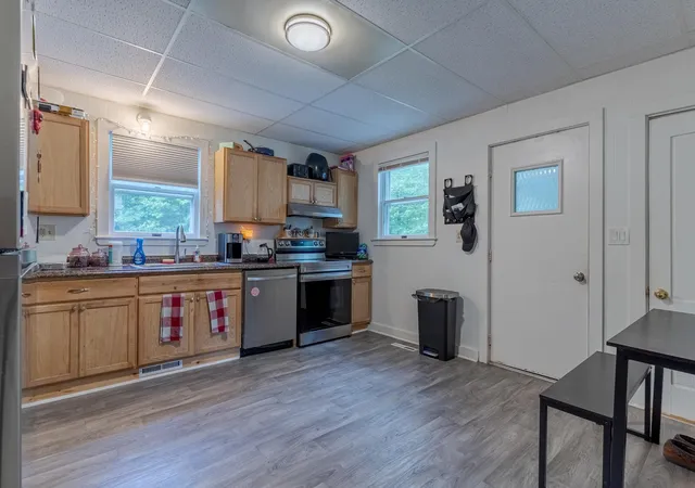 Homes for sale in Rollinsford, NH | 484 Silver St, Rollinsford, NH 03869 | MLS# 5092409