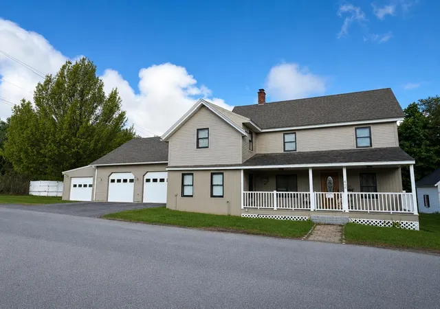 1st image of 20 Church St, Gorham, NH 03581 | MLS# 5092420
