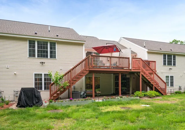 Photo 3 of Sale Pending at 11 Nathaniel Dr #11, Raymond, NH 03077 | MLS# 5092435 | Listing updated on 2026-06-08