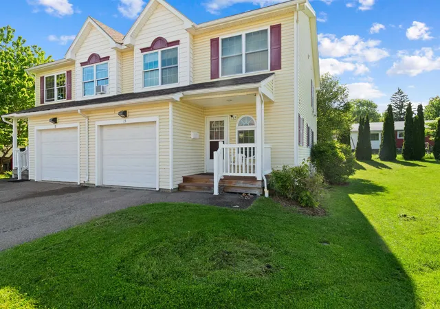 2nd image of 15 Barbara Ln, Winooski, VT 05404 | MLS# 5092437