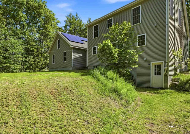 2nd image of 100 Dunton Rd, Fitzwilliam, NH 03447 | MLS# 5092469