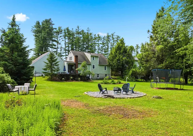 3rd image of 31 Westwood Cir, Dover, NH 03820 | MLS# 5092493