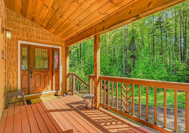 Photo 3 of Single family home for sale at 1560 Cherry Valley Rd, Bethlehem, NH 03574 | MLS# 5092506 | Listing updated on 2026-06-29