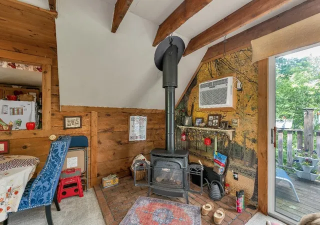 4th image of 8 Lewis St, Laconia, NH 03246 | MLS# 5092535