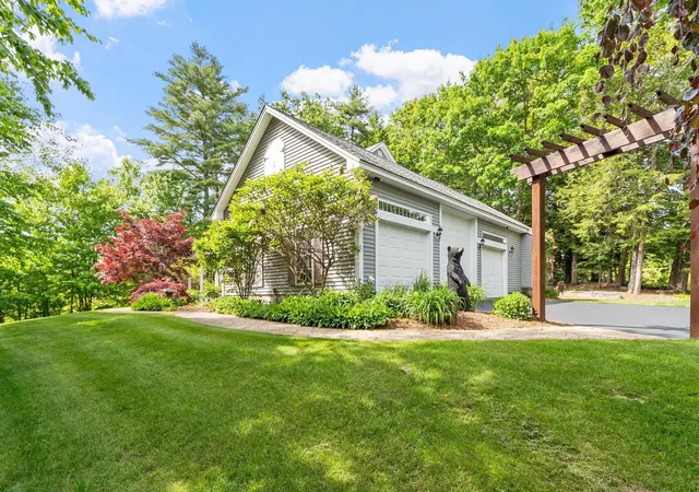 4th image of 88 Horizon Dr, Goffstown, NH 03045 | MLS# 5092558