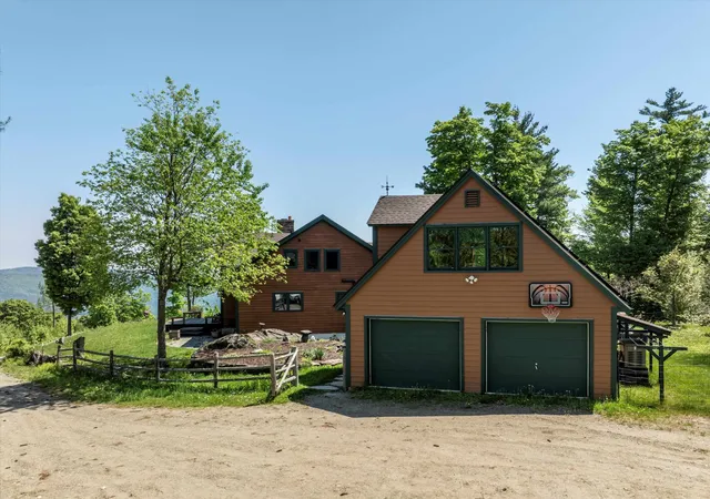 Homes for sale in Newfane, VT | 161 Depot Rd, Newfane, VT 05362 | MLS# 5092566