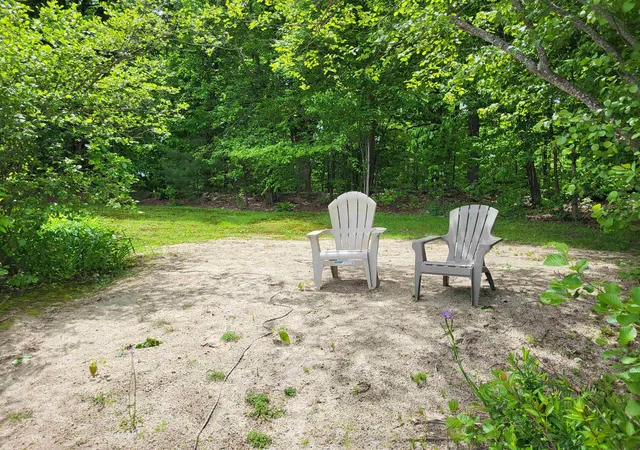 2nd image of 136 Martin Rd, Weare, NH 03281 | MLS# 5092637