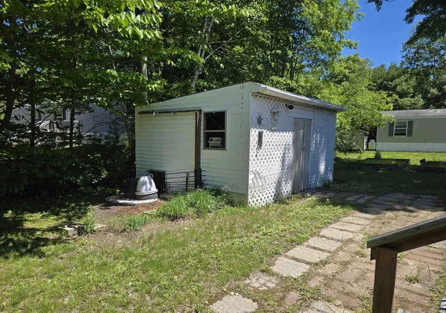 5th image of 29 Fairway Ave, Newport, NH 03773 | MLS# 5092642