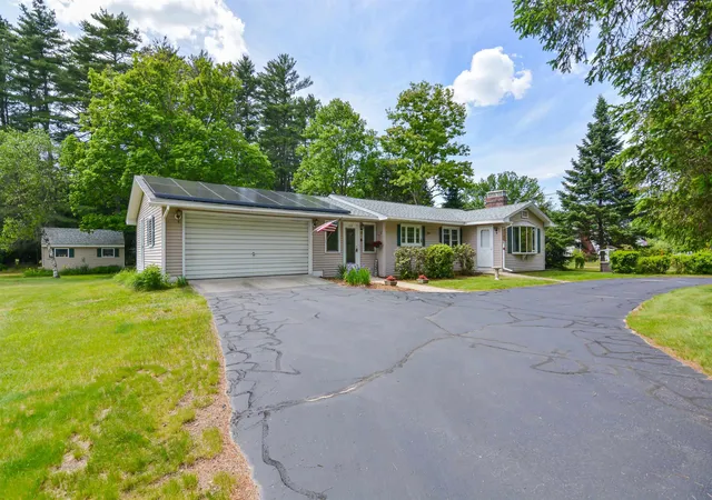 Homes for sale in Swanzey, NH | 789 Old Homestead Hwy, Swanzey, NH 03446 | MLS# 5092659